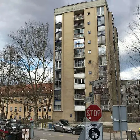 Апартаменты Streliska *